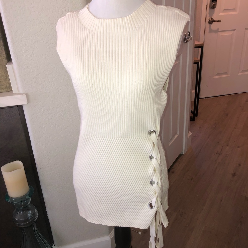 Express knit sleeveless top